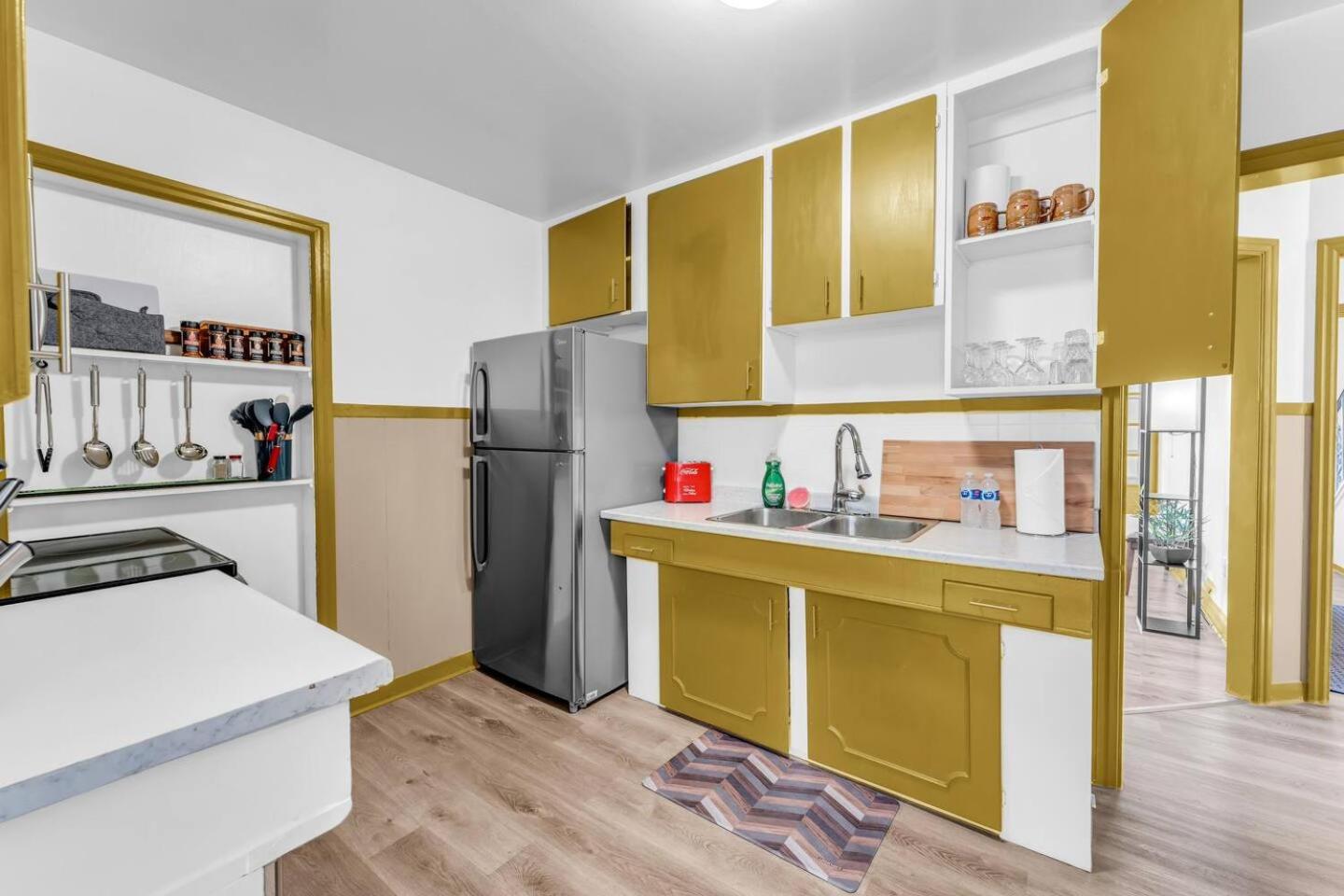 One of the Closest Homes to Tourist District- 13 Guests