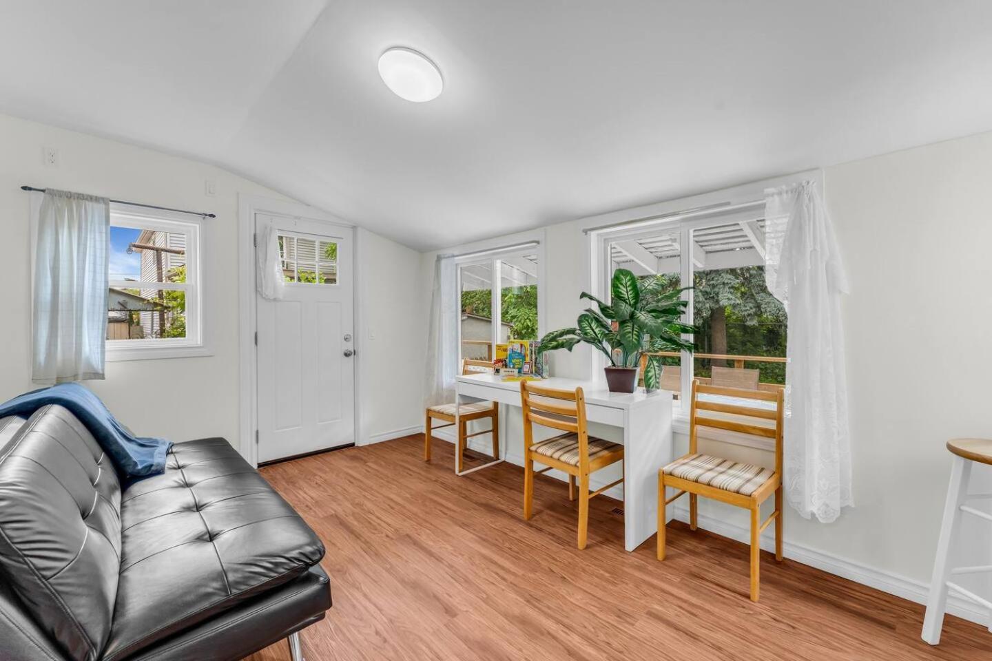 One of the Closest Homes to Tourist District- 13 Guests