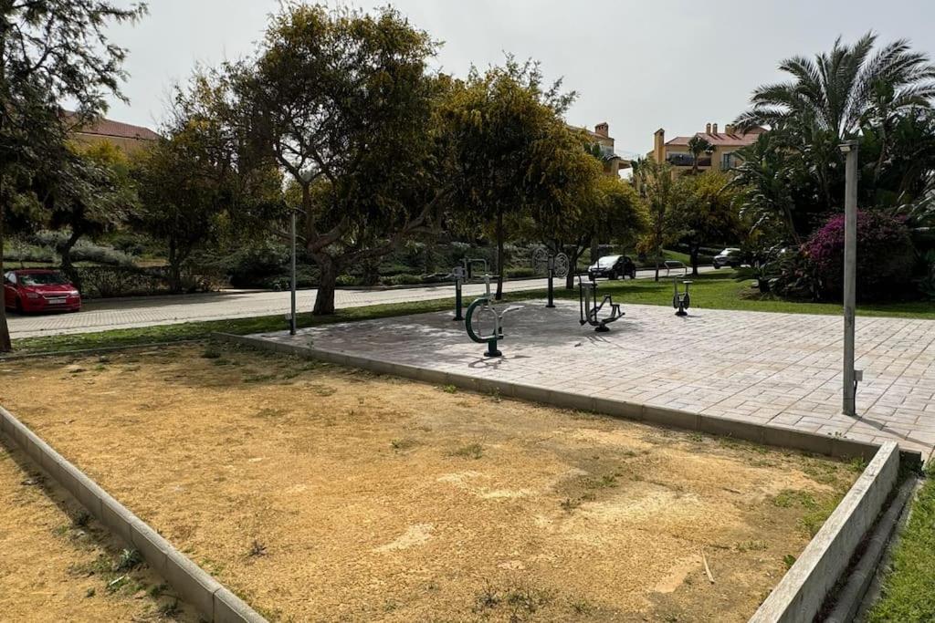 Apartamento en complejo único con piscina y zonas verdes