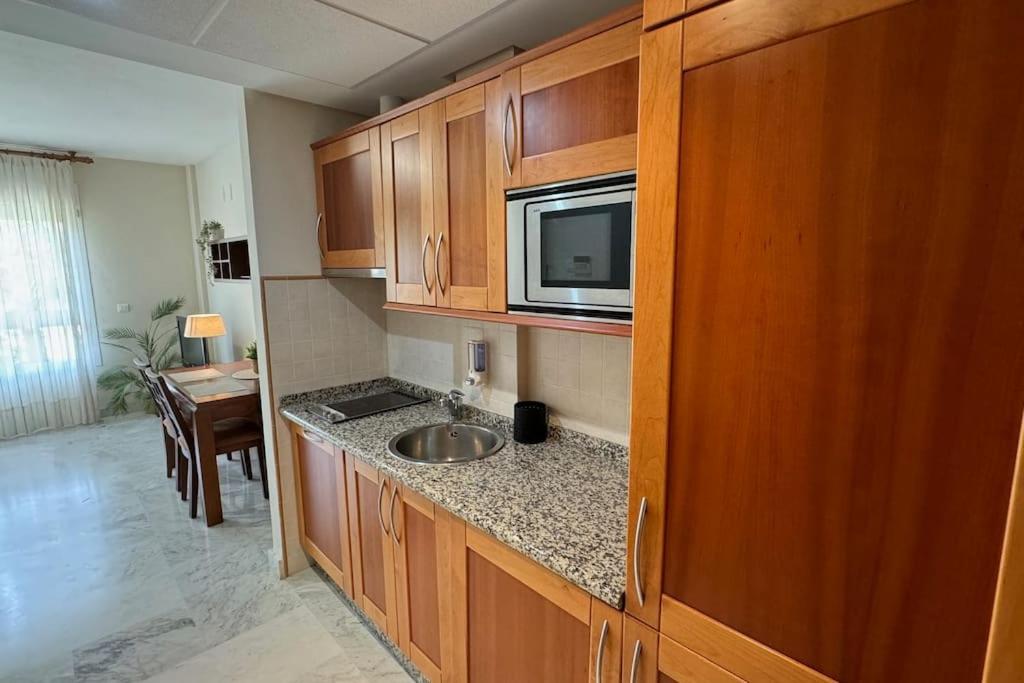 Apartamento en complejo único con piscina y zonas verdes