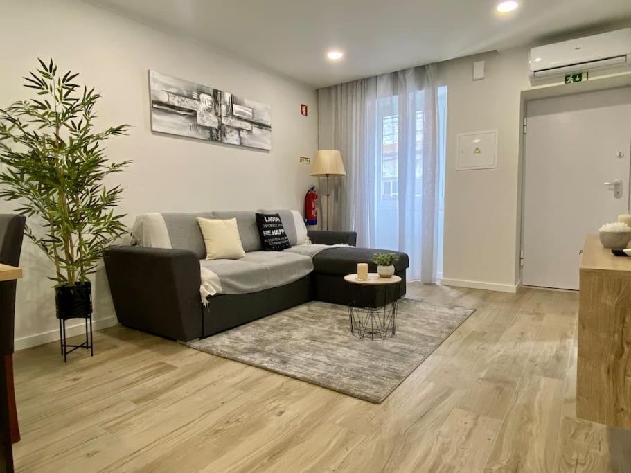Casa Amarela by CORAL view 3