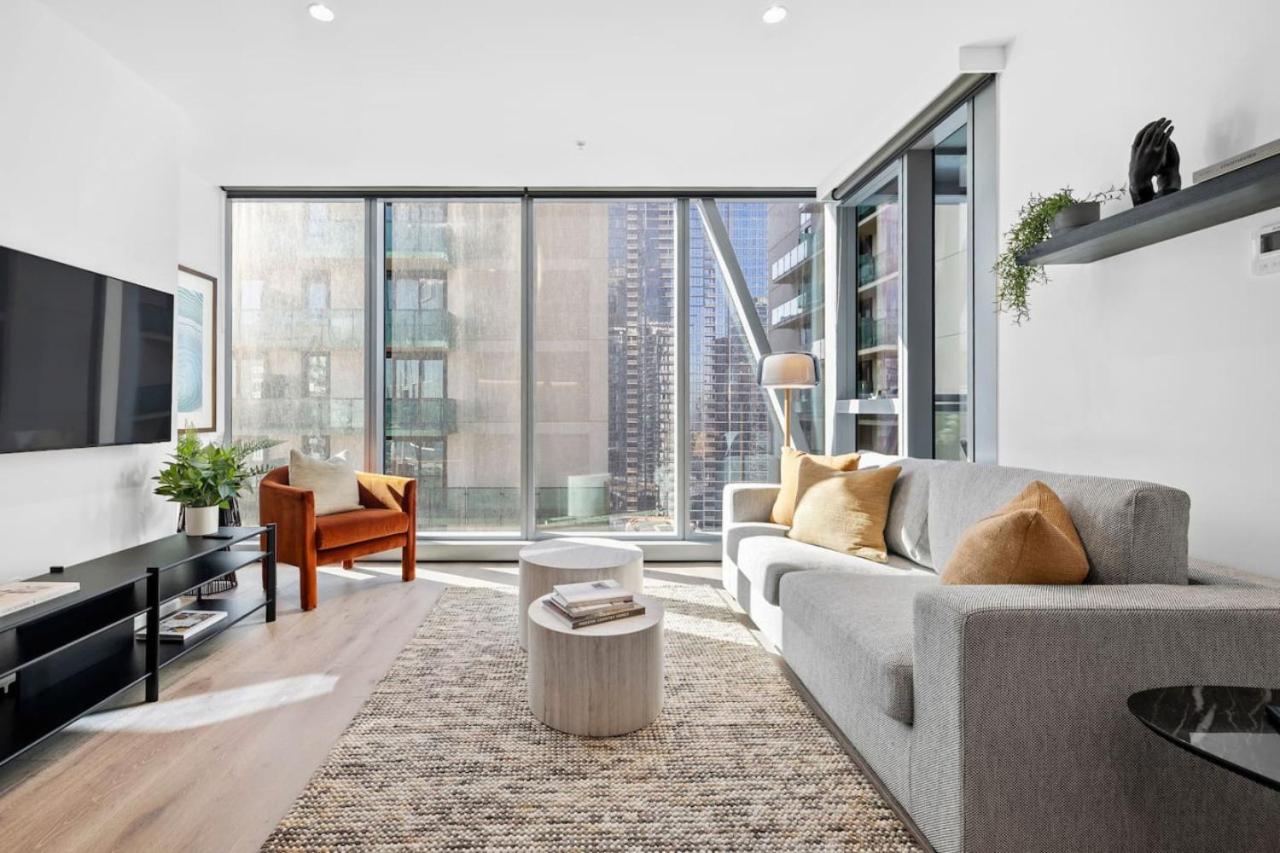 Opulent Suite at Westside Place