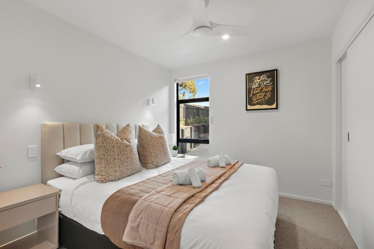 Million Dollar Apartment, LUXE VIEW -By KOSH BNB view 5