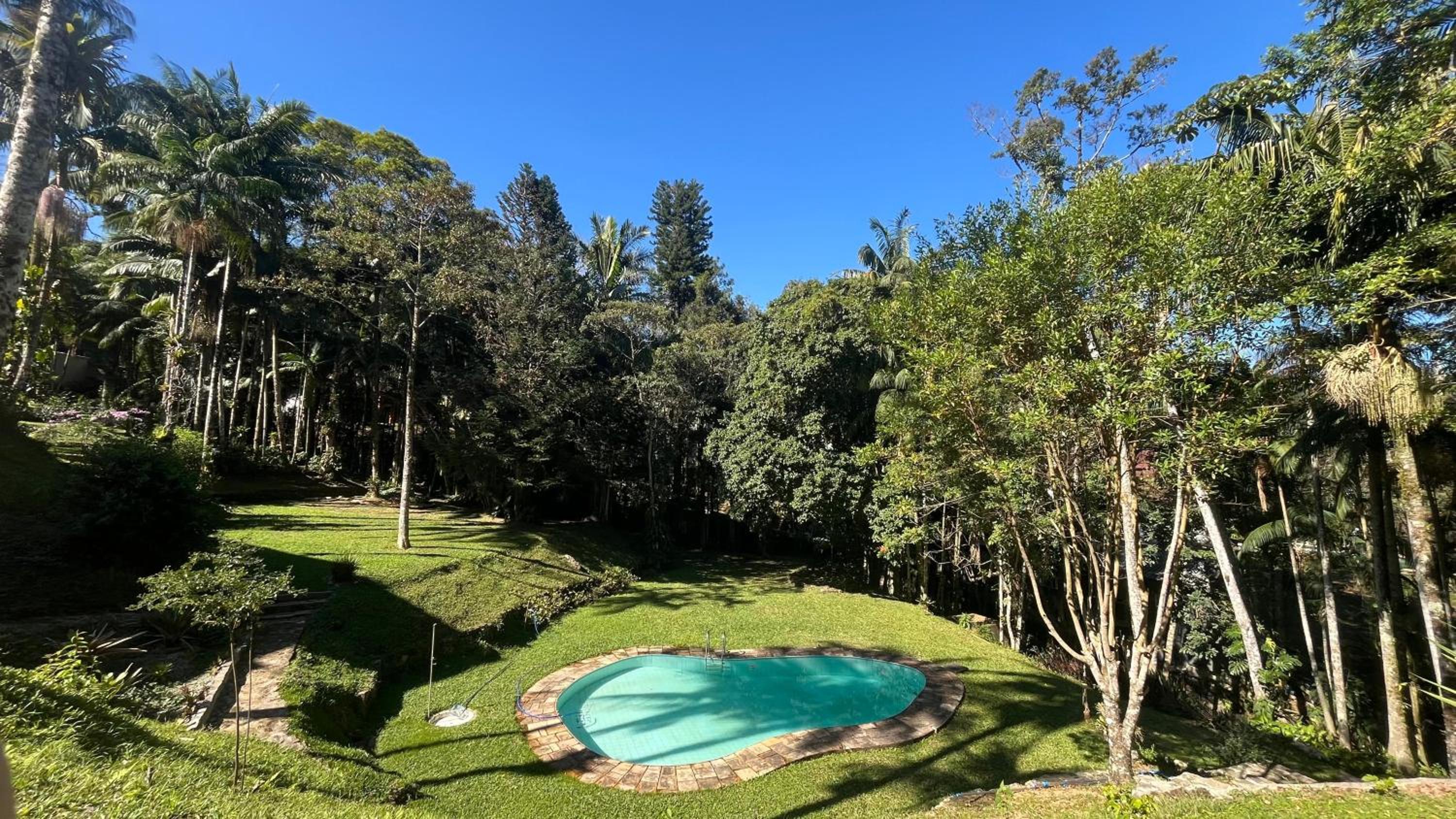 Casa dos Canários Suítes - Teresópolis-RJ