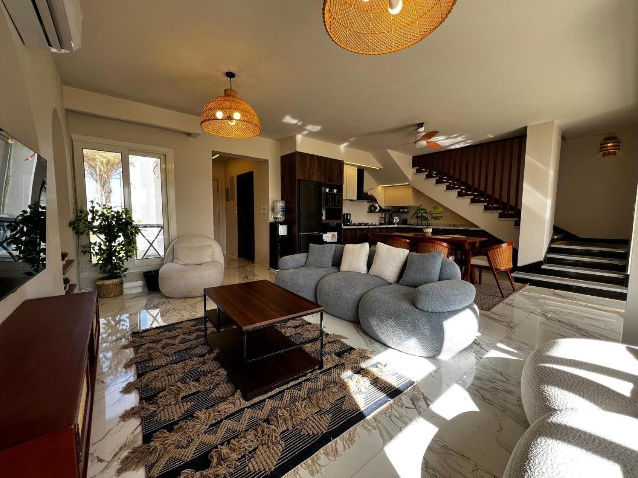 Luxury Twin Villa Mountain View