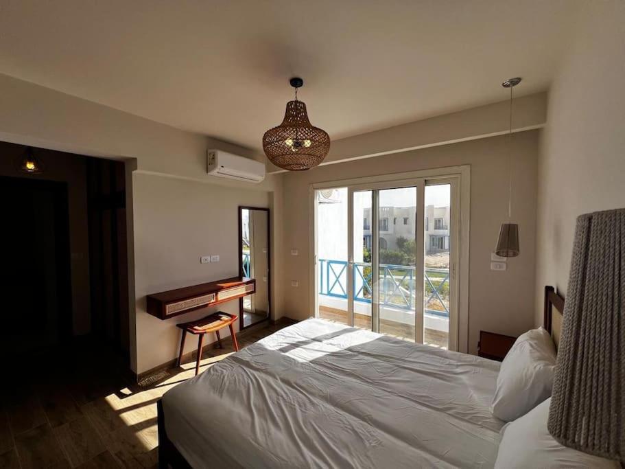 Luxury Twin Villa Mountain View