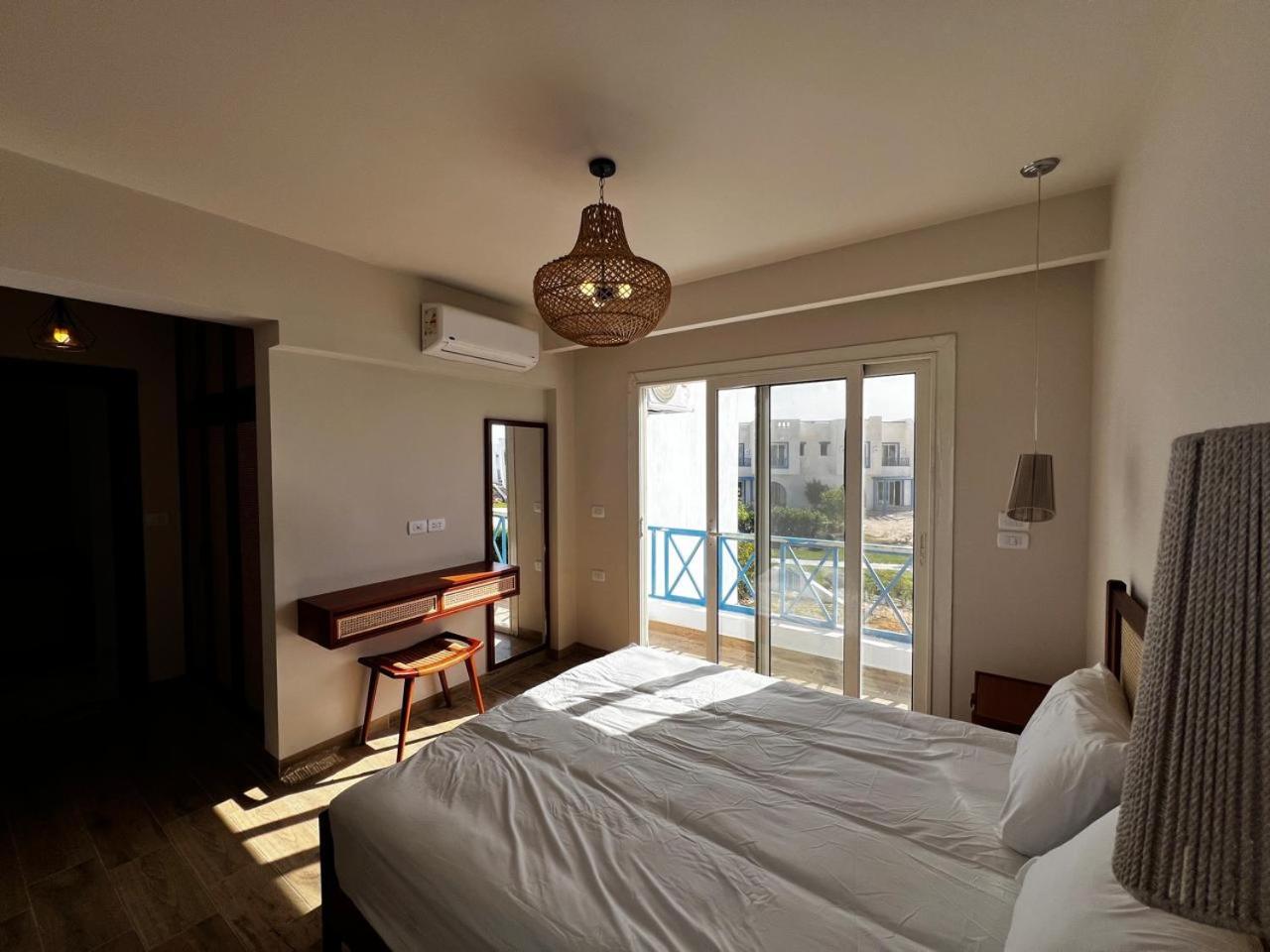 Luxury Twin Villa Mountain View