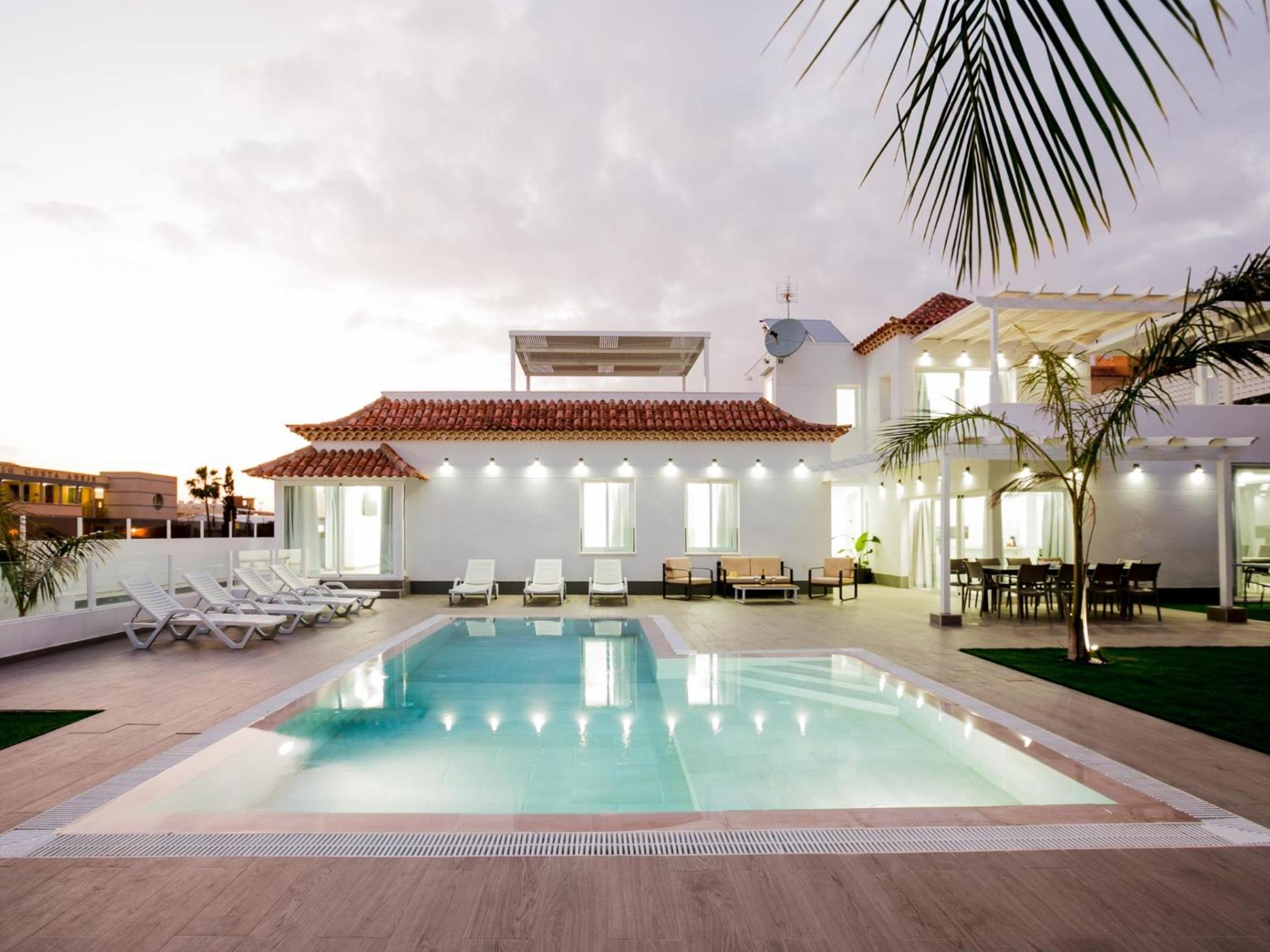 Villa Elite: Your private haven of prestige view 5