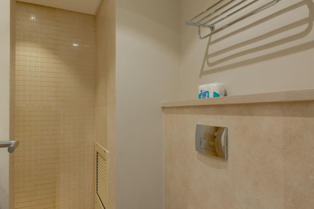 Stylish Gouna Escape 2BR Mangroovy Beach Pool Access