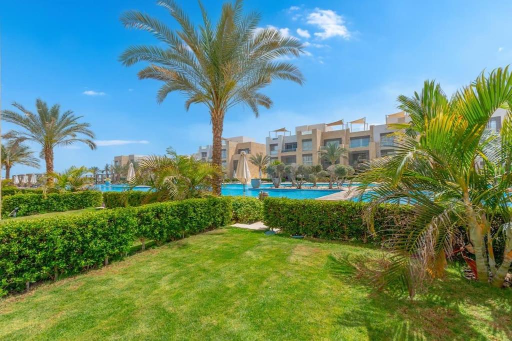 Stylish Gouna Escape 2BR Mangroovy Beach Pool Access