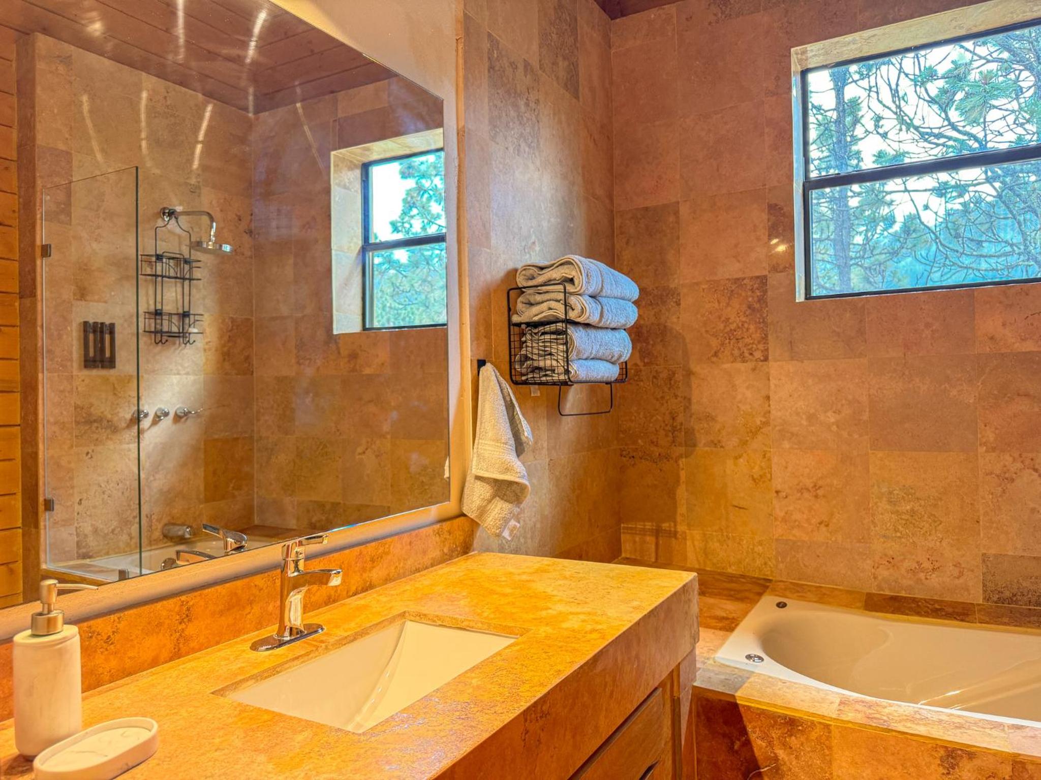 Cabaña Ohana view 5