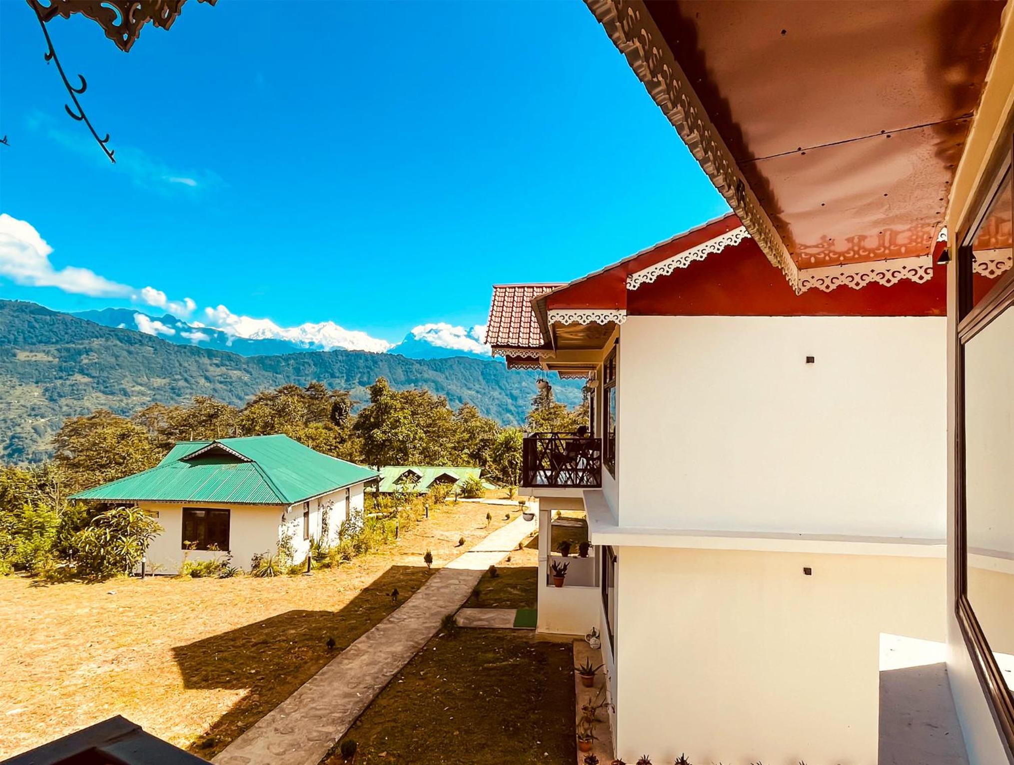 Emaho Boutique Resort
