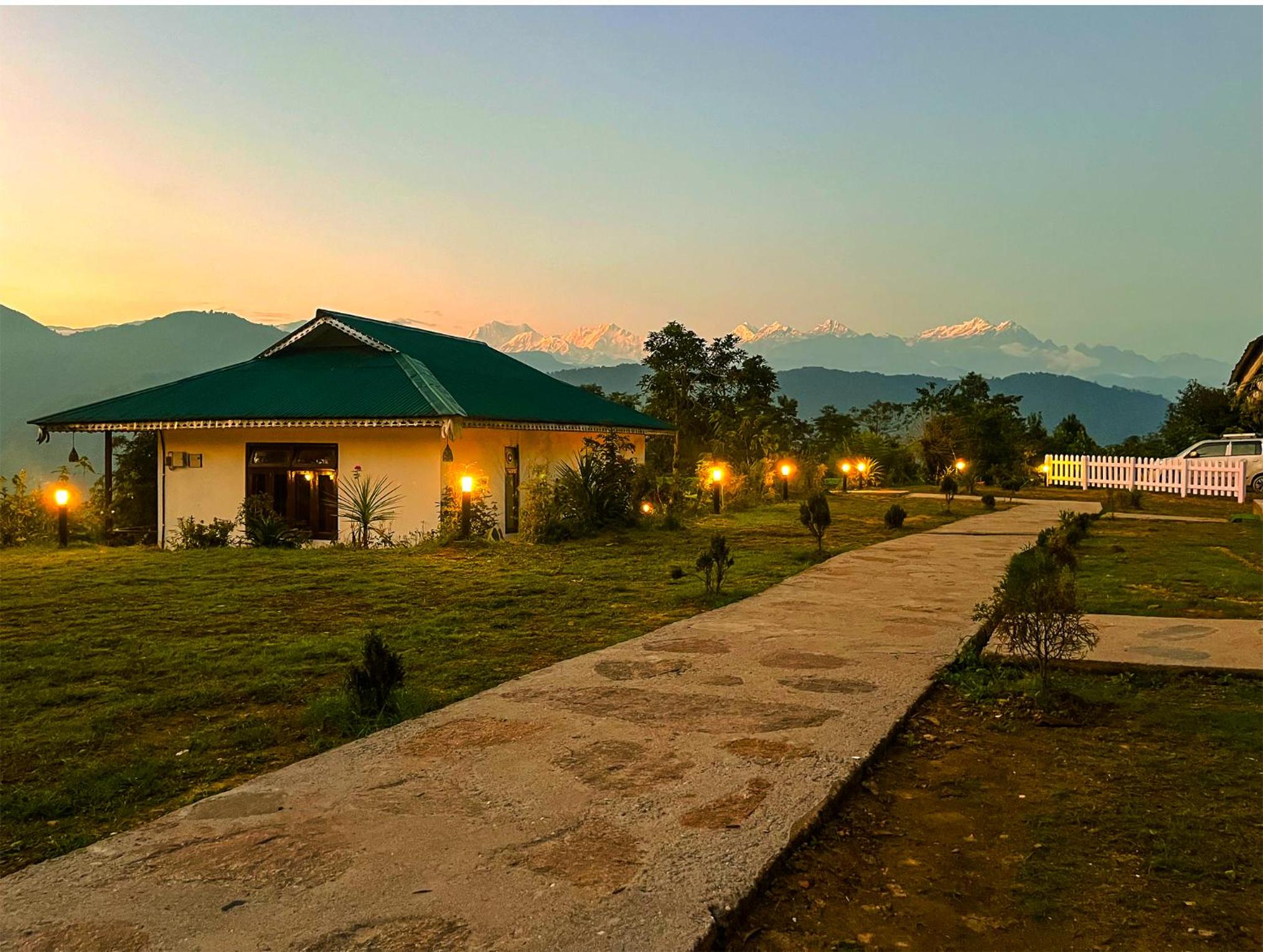Emaho Boutique Resort