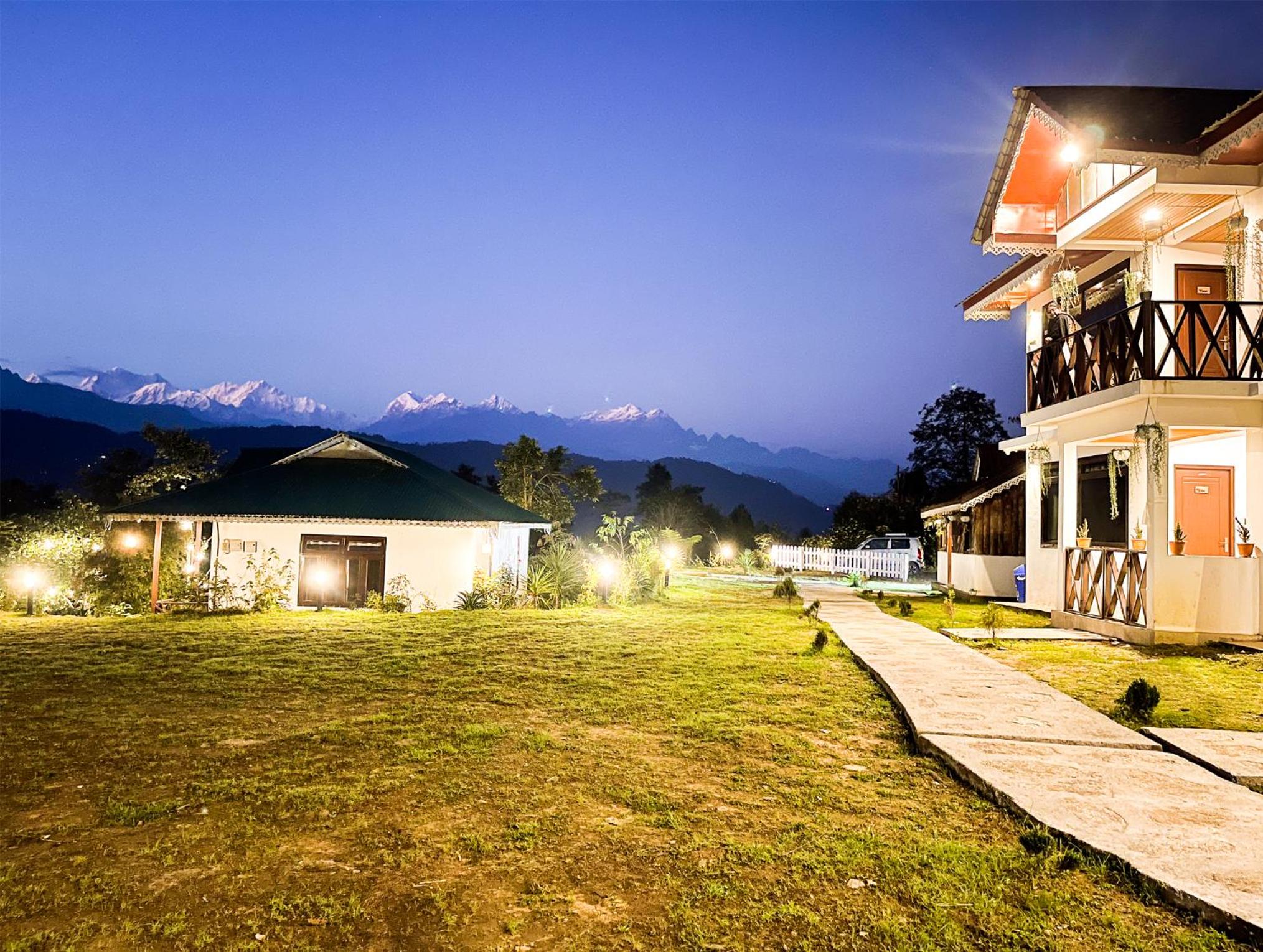Emaho Boutique Resort