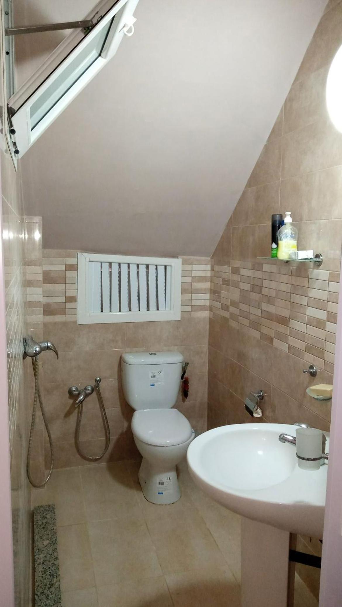 A CHARMING HOUSE,wELL APPOINTED IN LA MARSA view 4