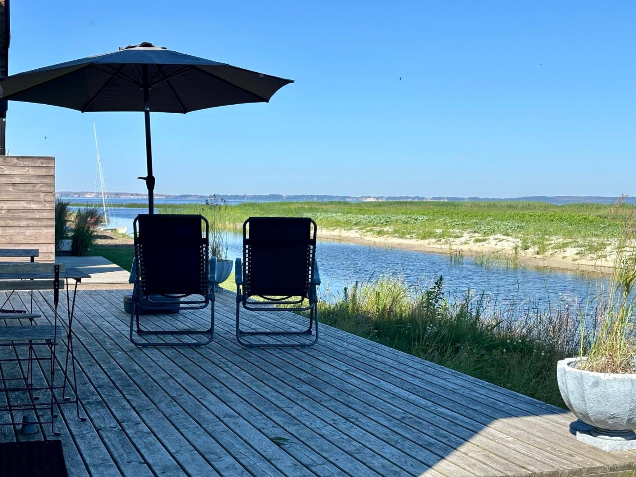 AITVARU TERASOS apartamentai pirmame aukšte su terasa į kanalą view 2