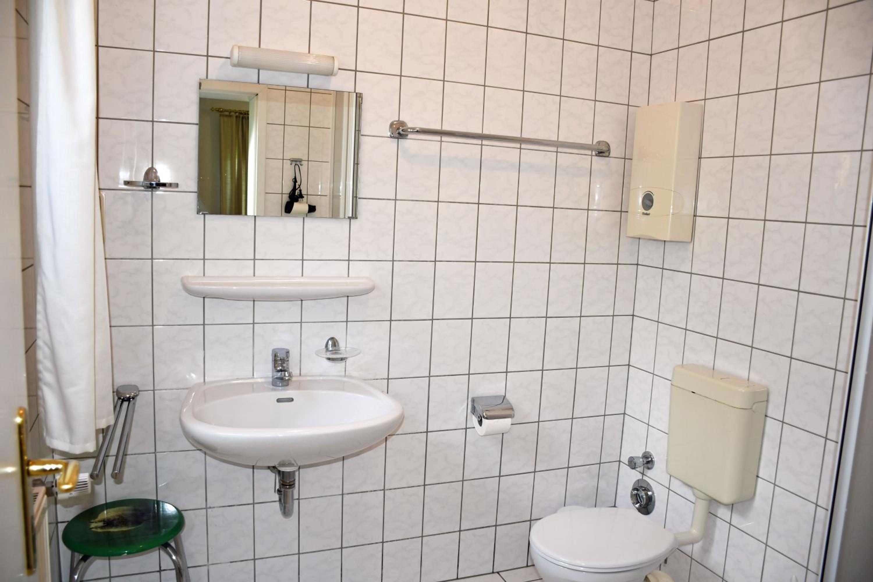 DEB 042 Ferienwohnungen im Ostseebad Göhren Villa