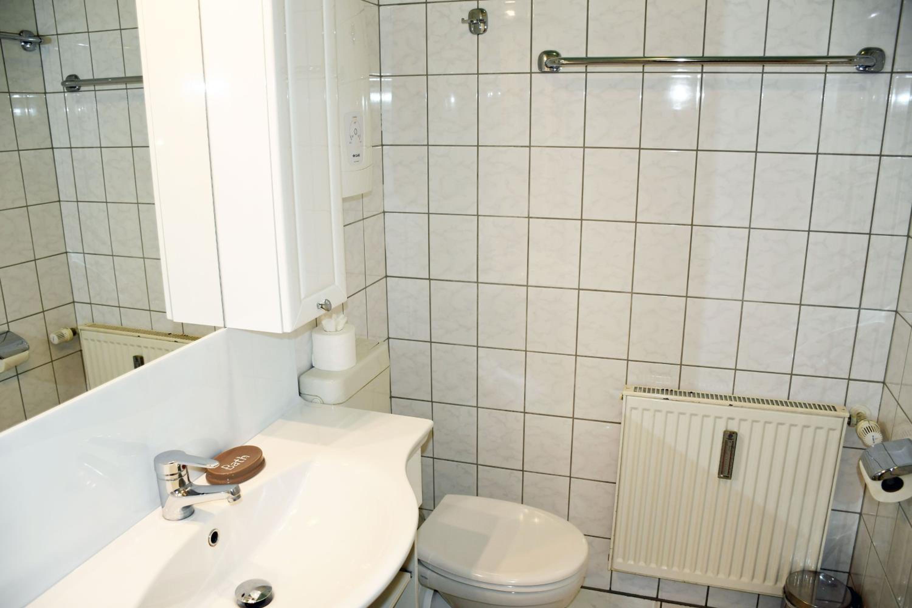 DEB 042 Ferienwohnungen im Ostseebad Göhren Villa