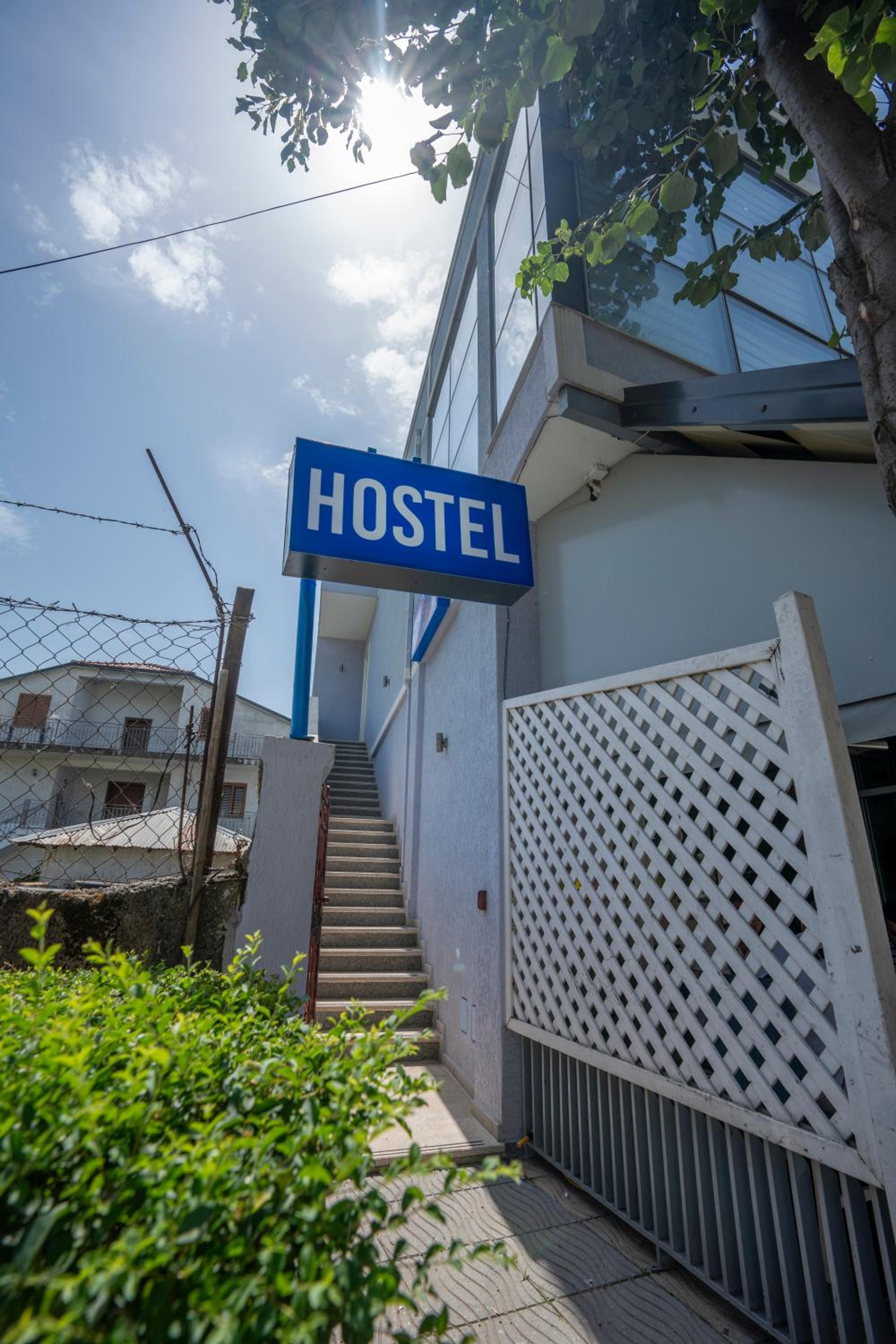 Hostel Mani