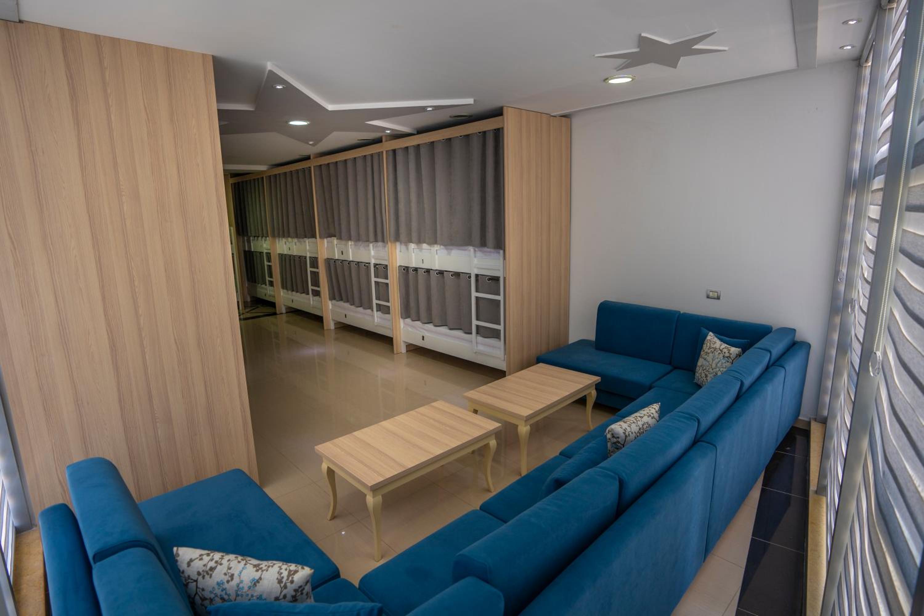 Hostel Mani