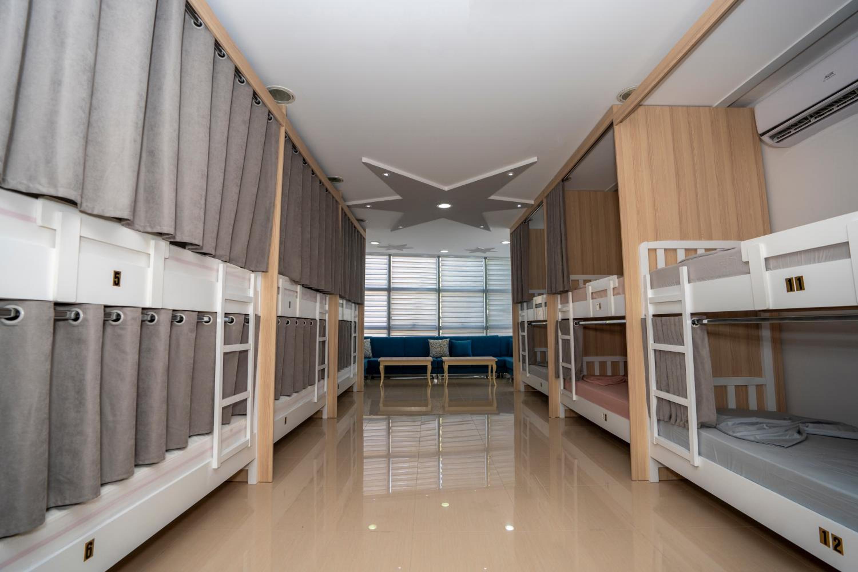 Hostel Mani