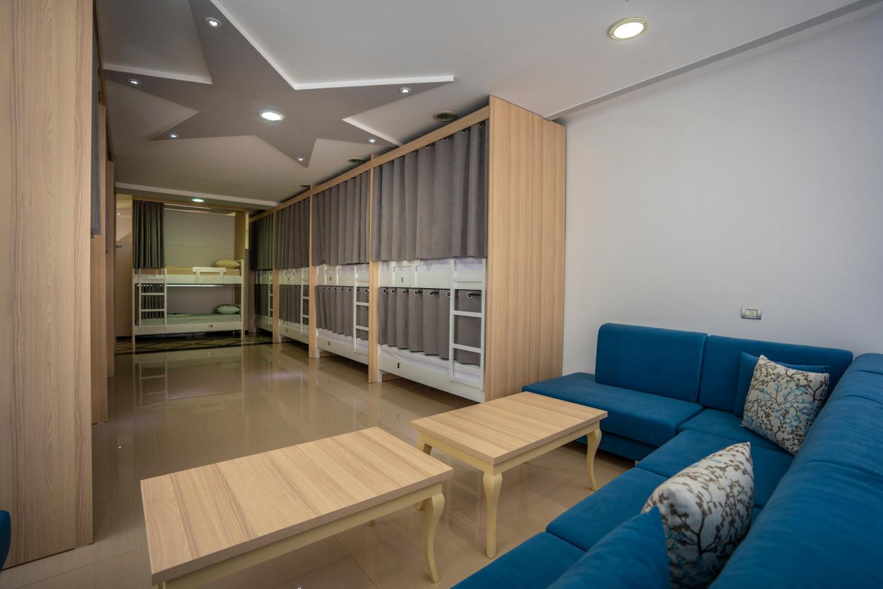 Hostel Mani