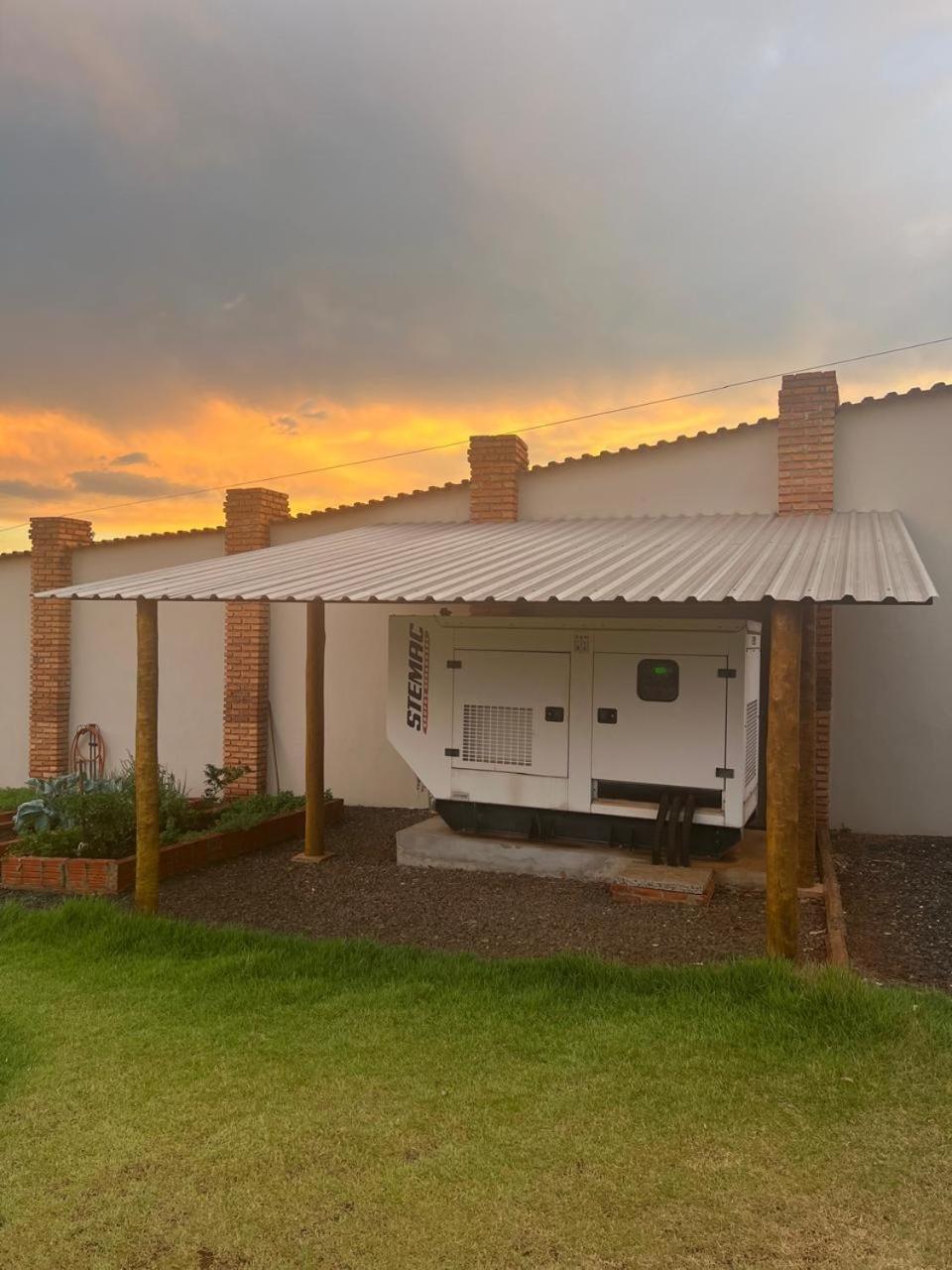 Status Motel Ourinhos