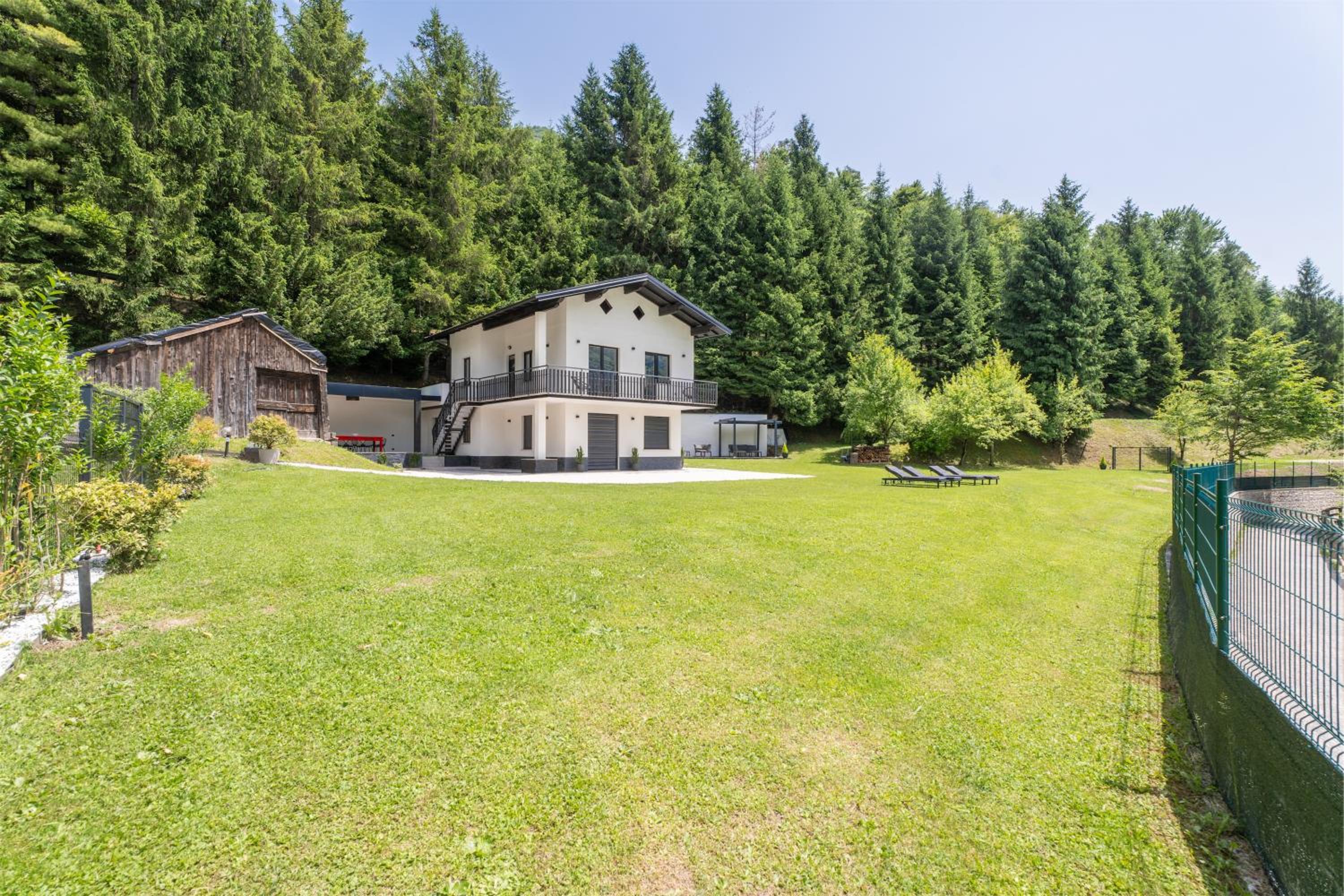 Villa Ledro with Private Dock - Sauna - Hot Tub view 4