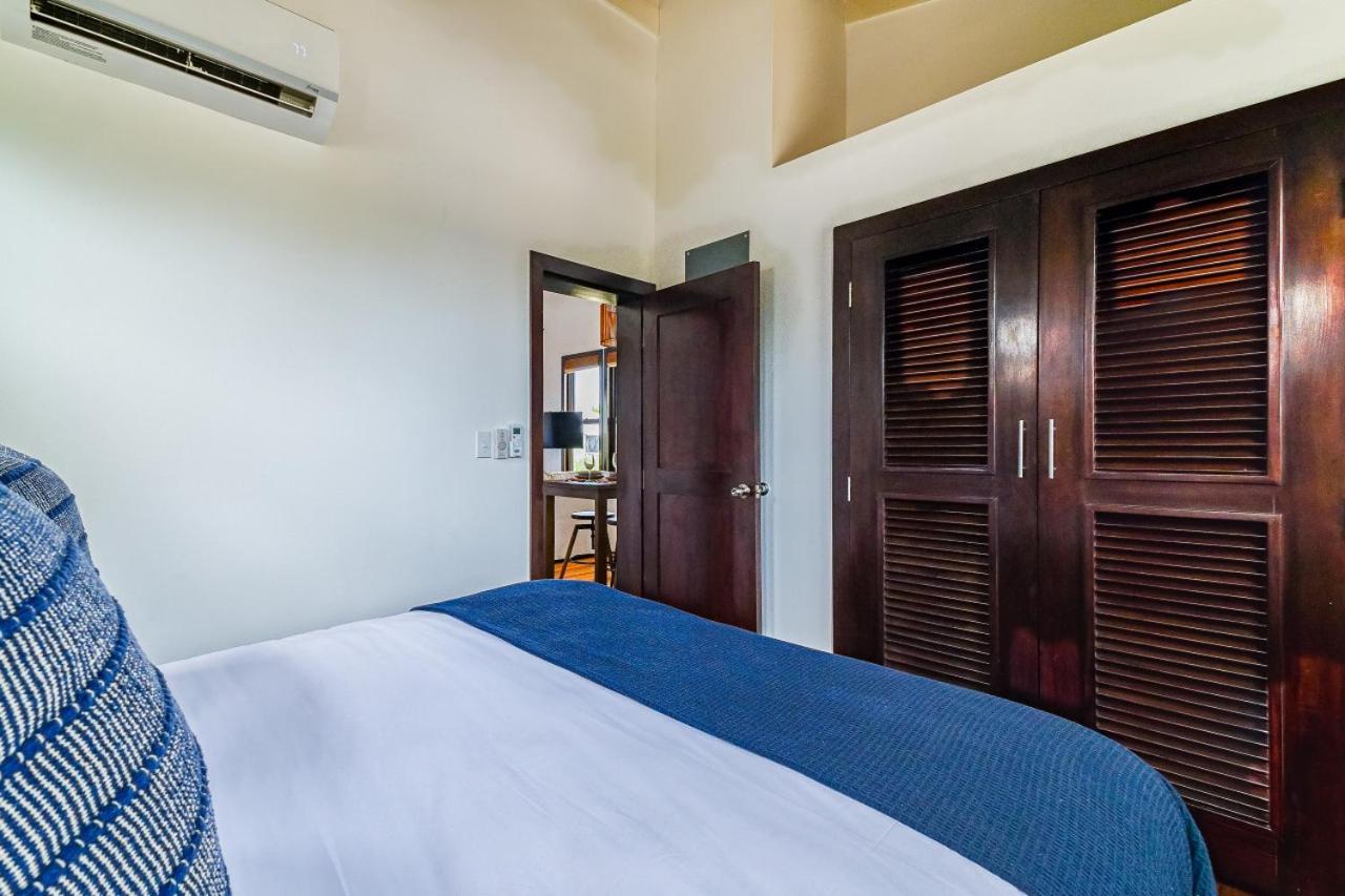 Coral Retreat and Pool Club at Mahogany Bay