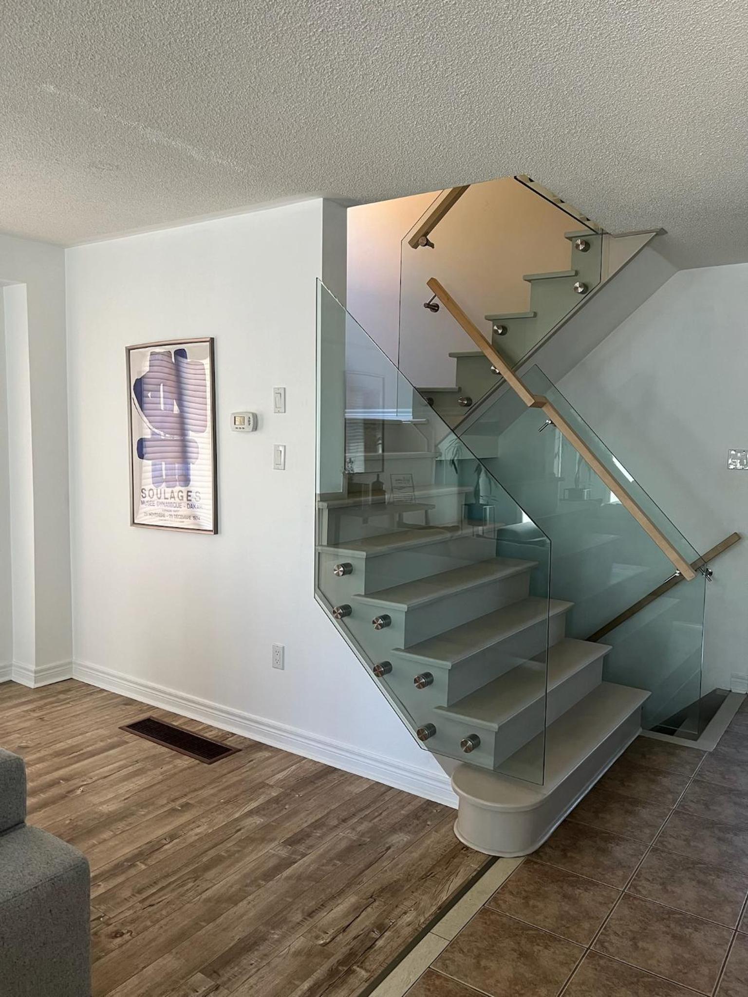 Modern Detached Home in the Suburbs of Toronto