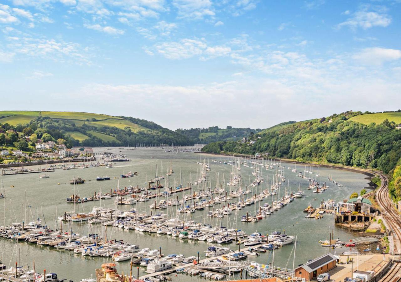 3 Bed in Kingswear oc-a29168