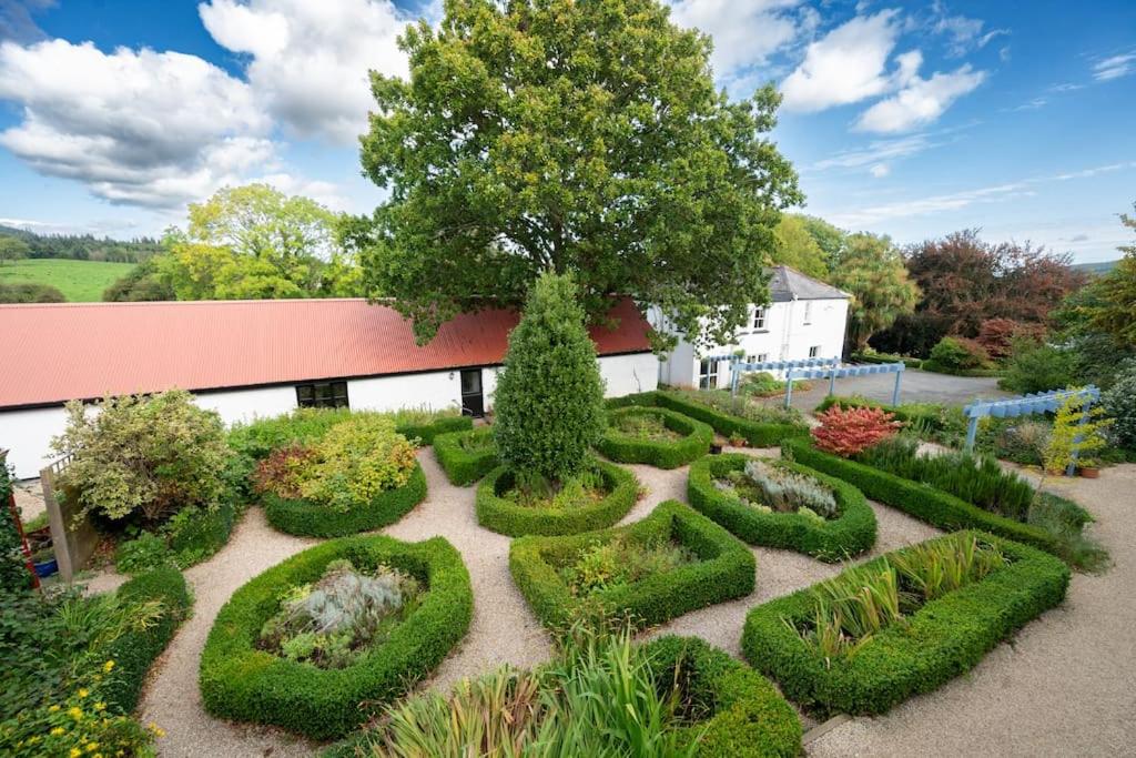 Ballyknocken Cottage