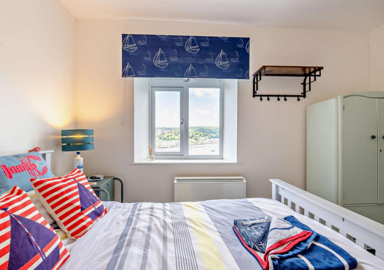 3 Bed in Kingswear oc-a29168