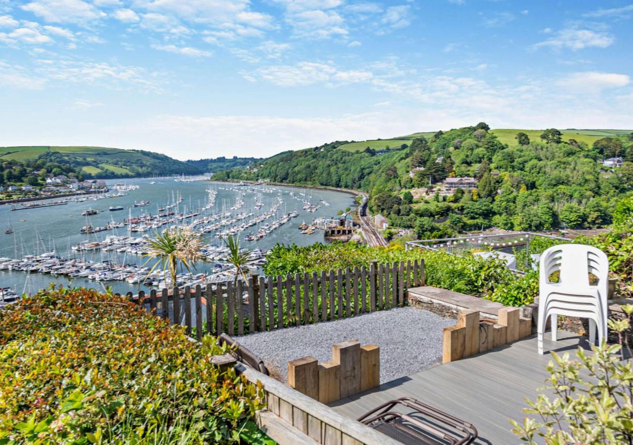 3 Bed in Kingswear oc-a29168
