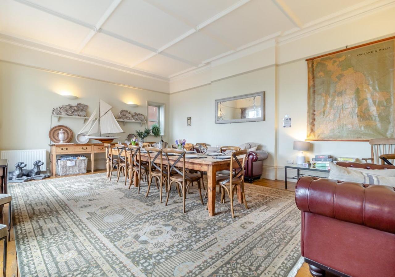 6 Bed in Southwold oc-see