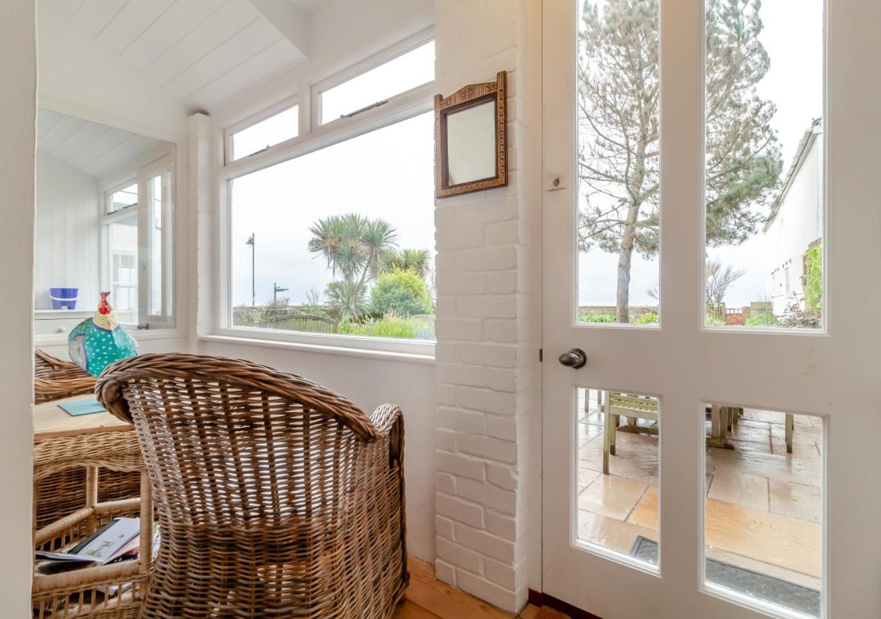 6 Bed in Southwold oc-see