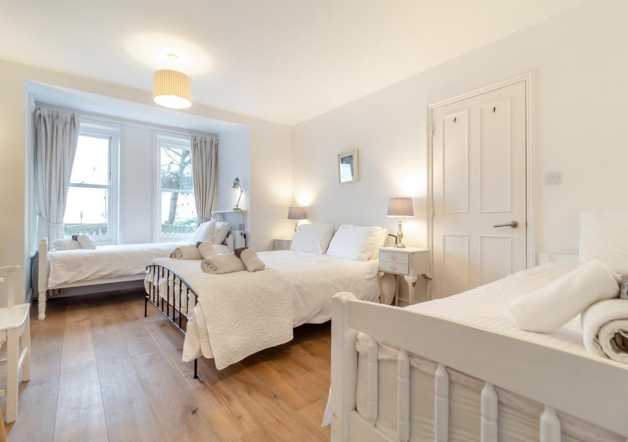 6 Bed in Southwold oc-see