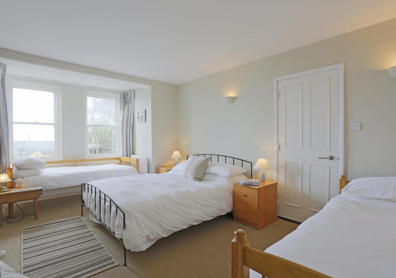 6 Bed in Southwold oc-see