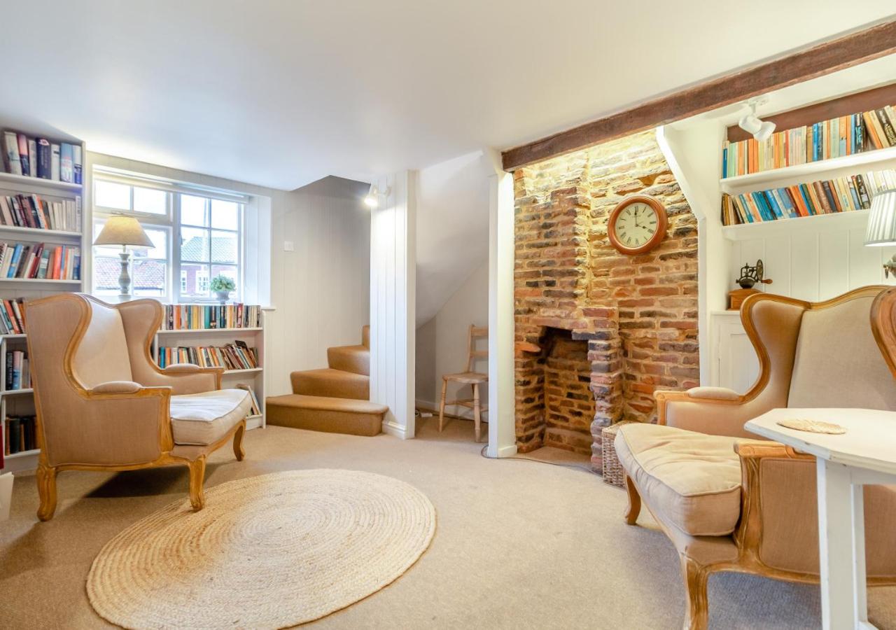 6 Bed in Southwold oc-see