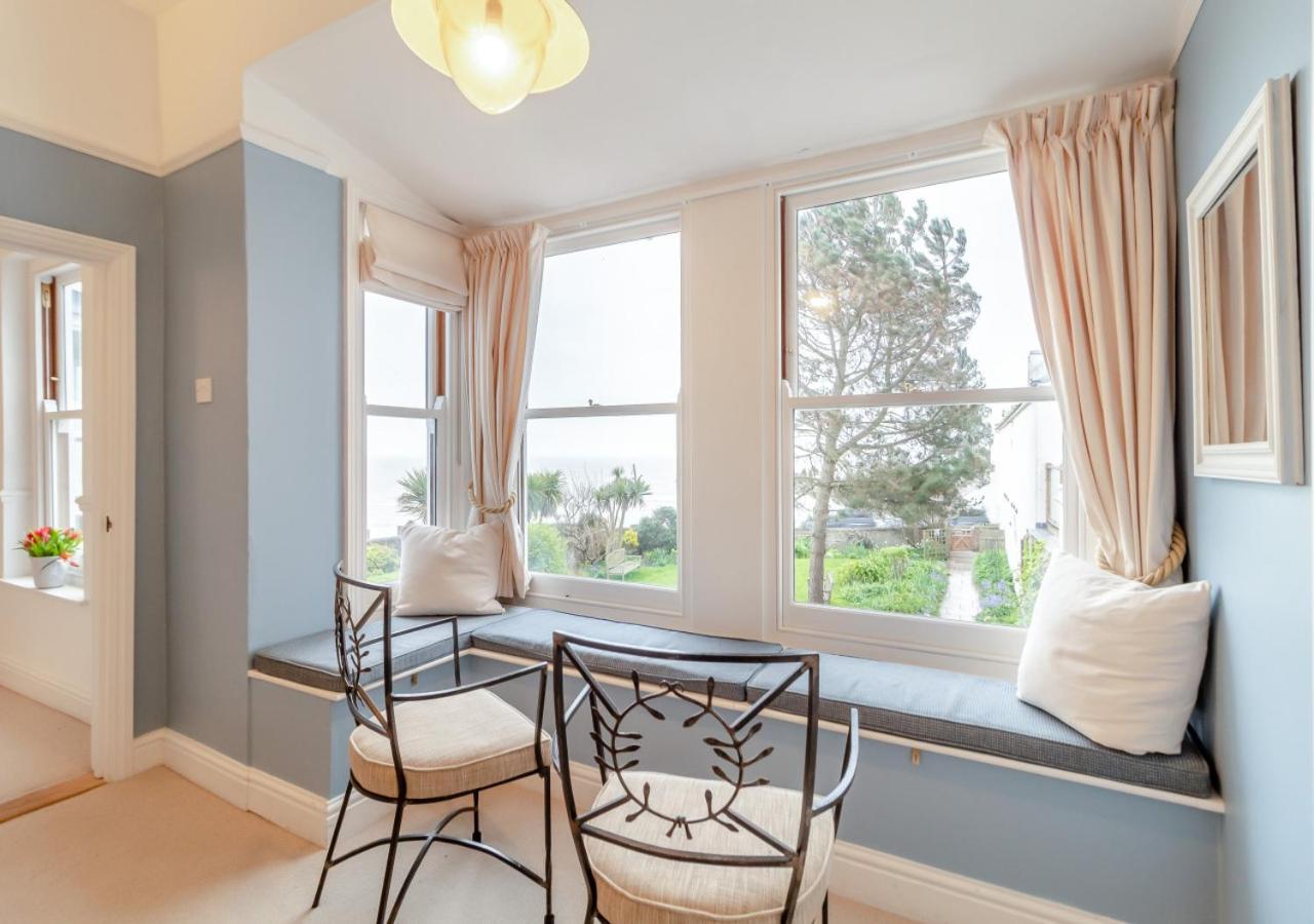 6 Bed in Southwold oc-see