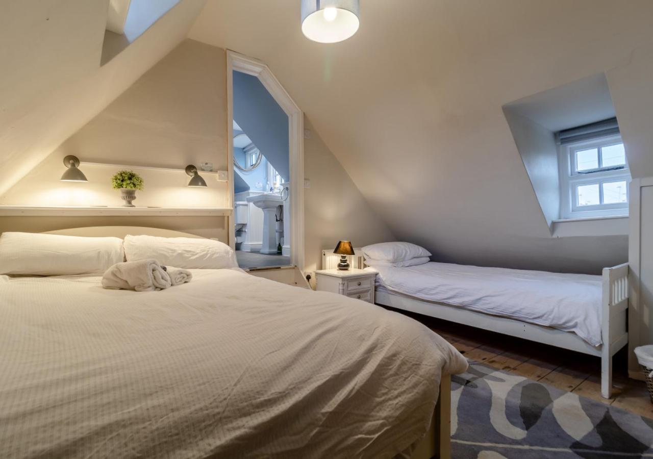 6 Bed in Southwold oc-see