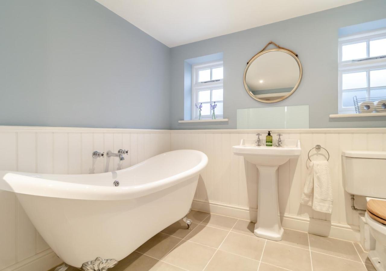 6 Bed in Southwold oc-see