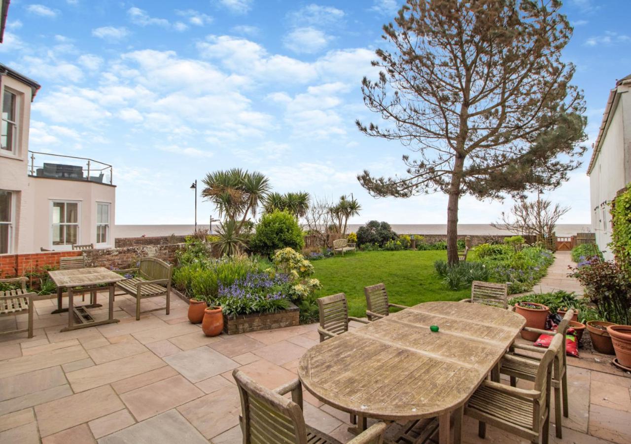 6 Bed in Southwold oc-see