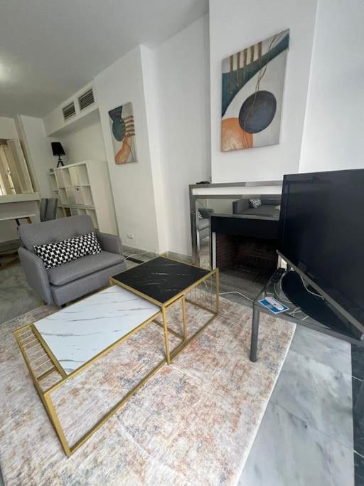 Beachside Apartment in Marbella, Golden Mile