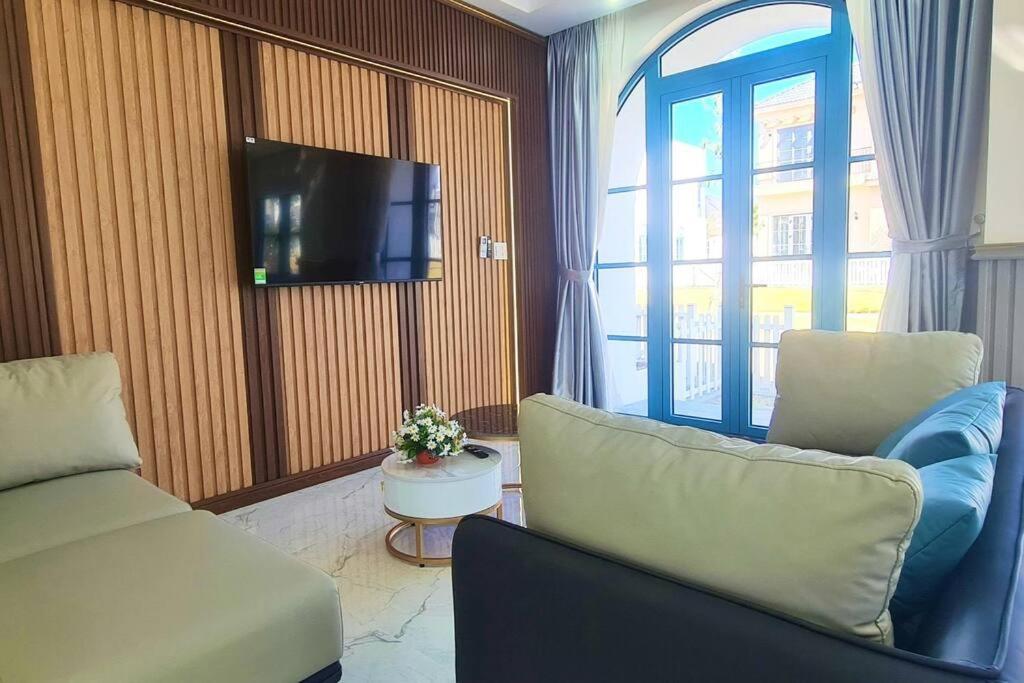Biệt thự giáp biển Surry Villa-NovaWorld Phan Thiết