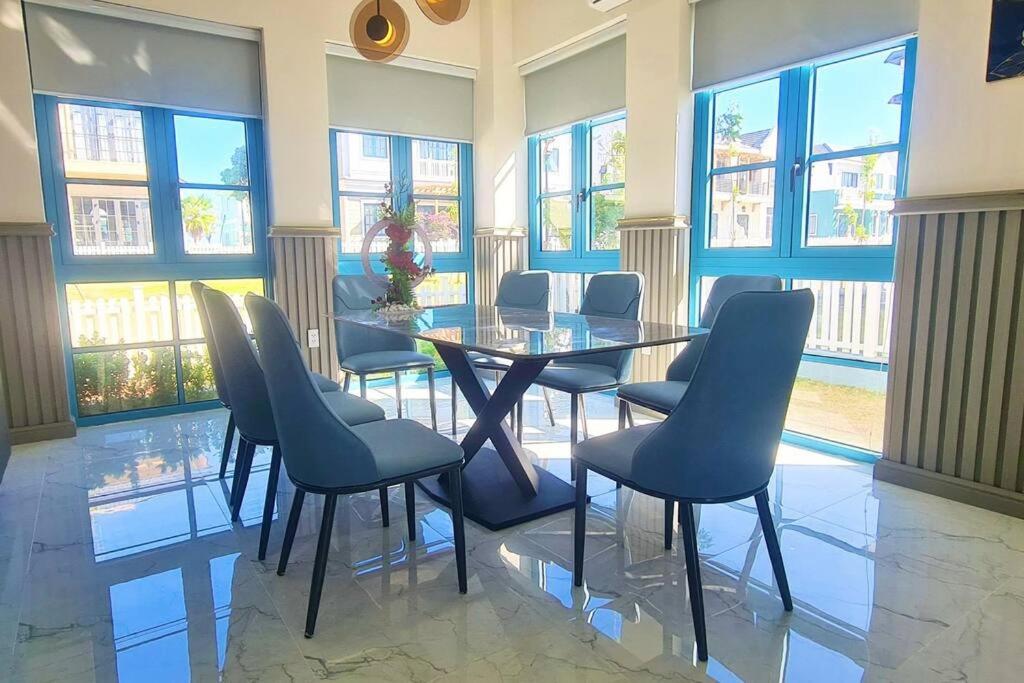 Biệt thự giáp biển Surry Villa-NovaWorld Phan Thiết