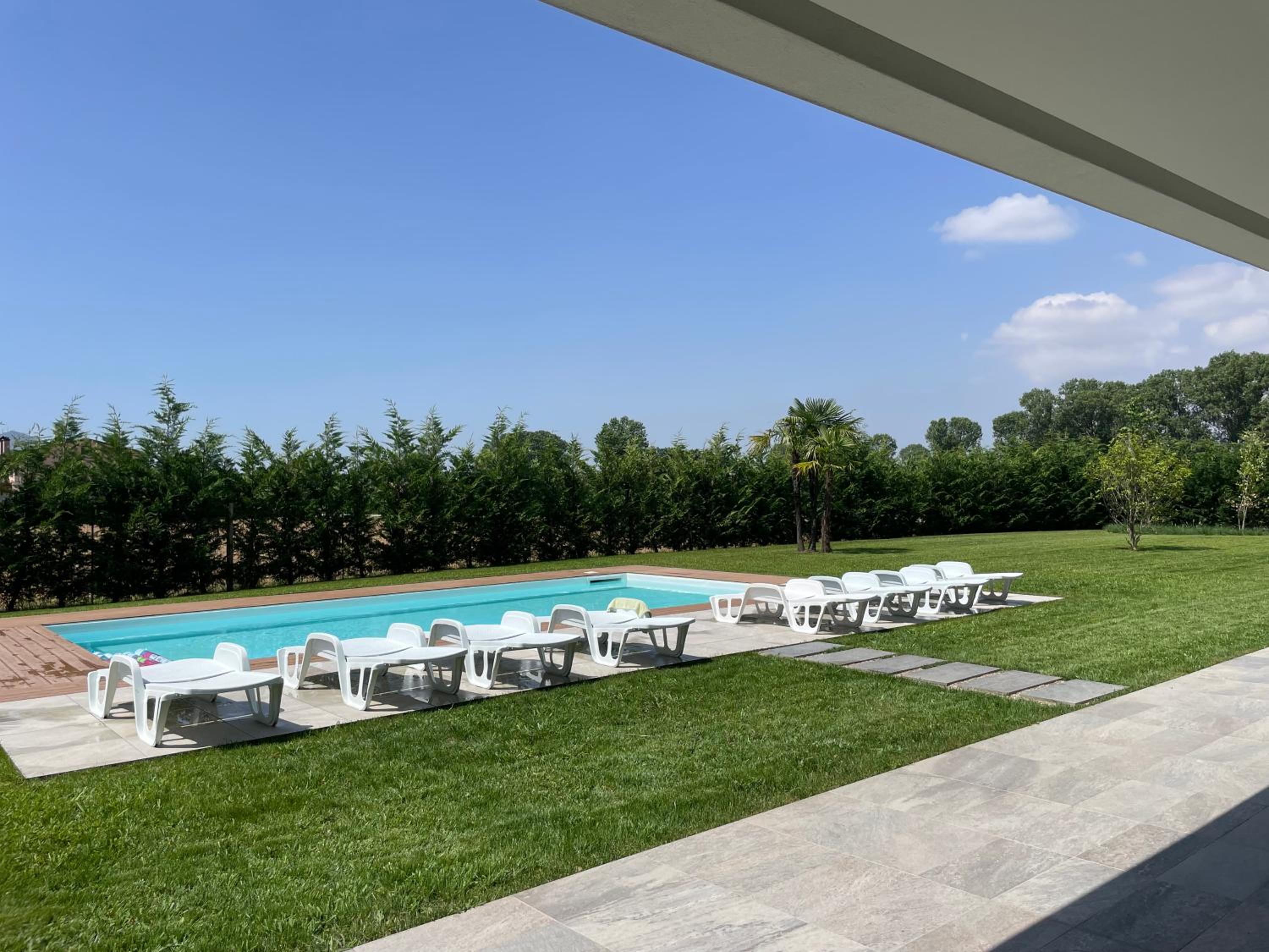 STIMAHome villa con piscina privata