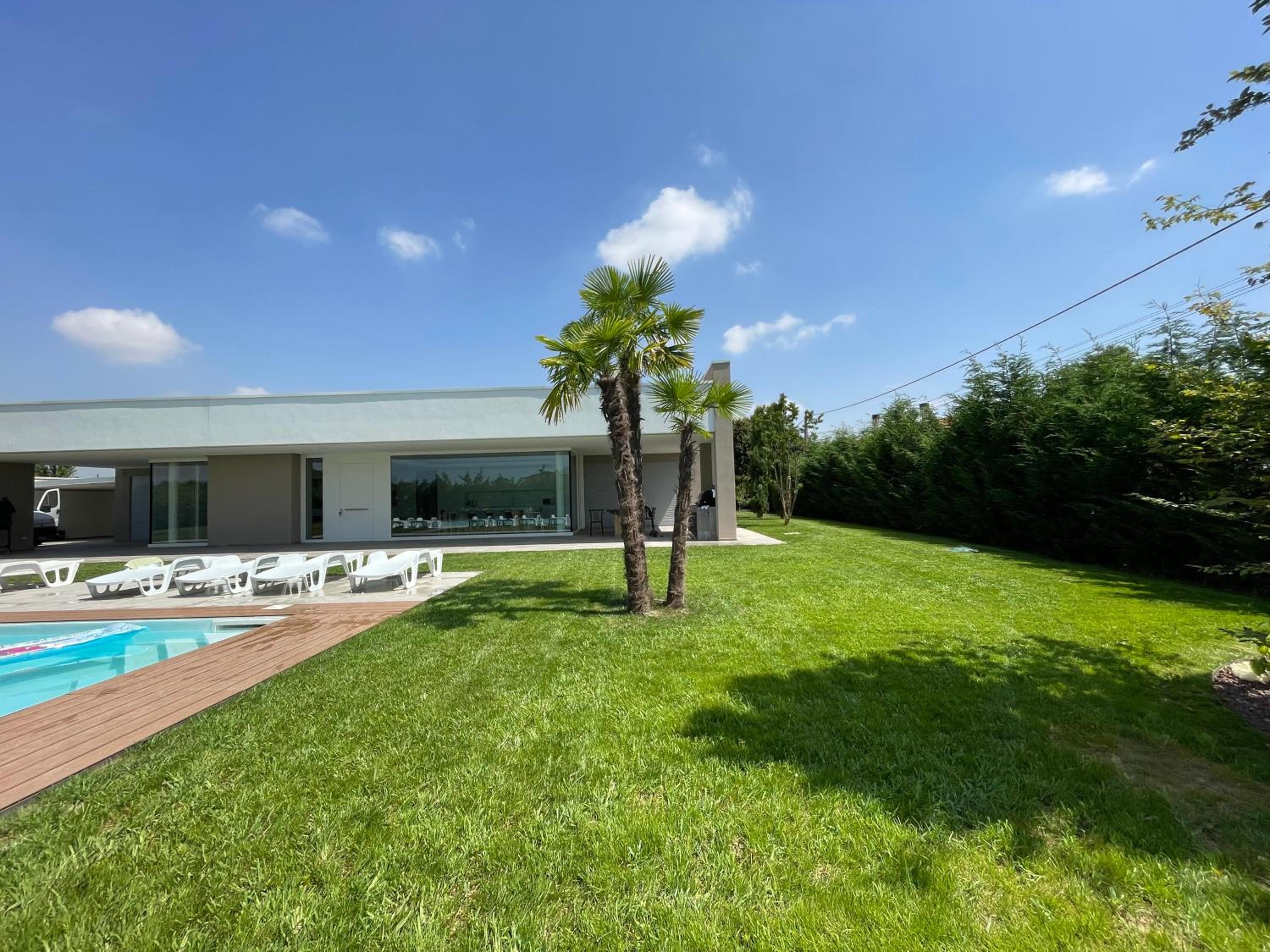 STIMAHome villa con piscina privata