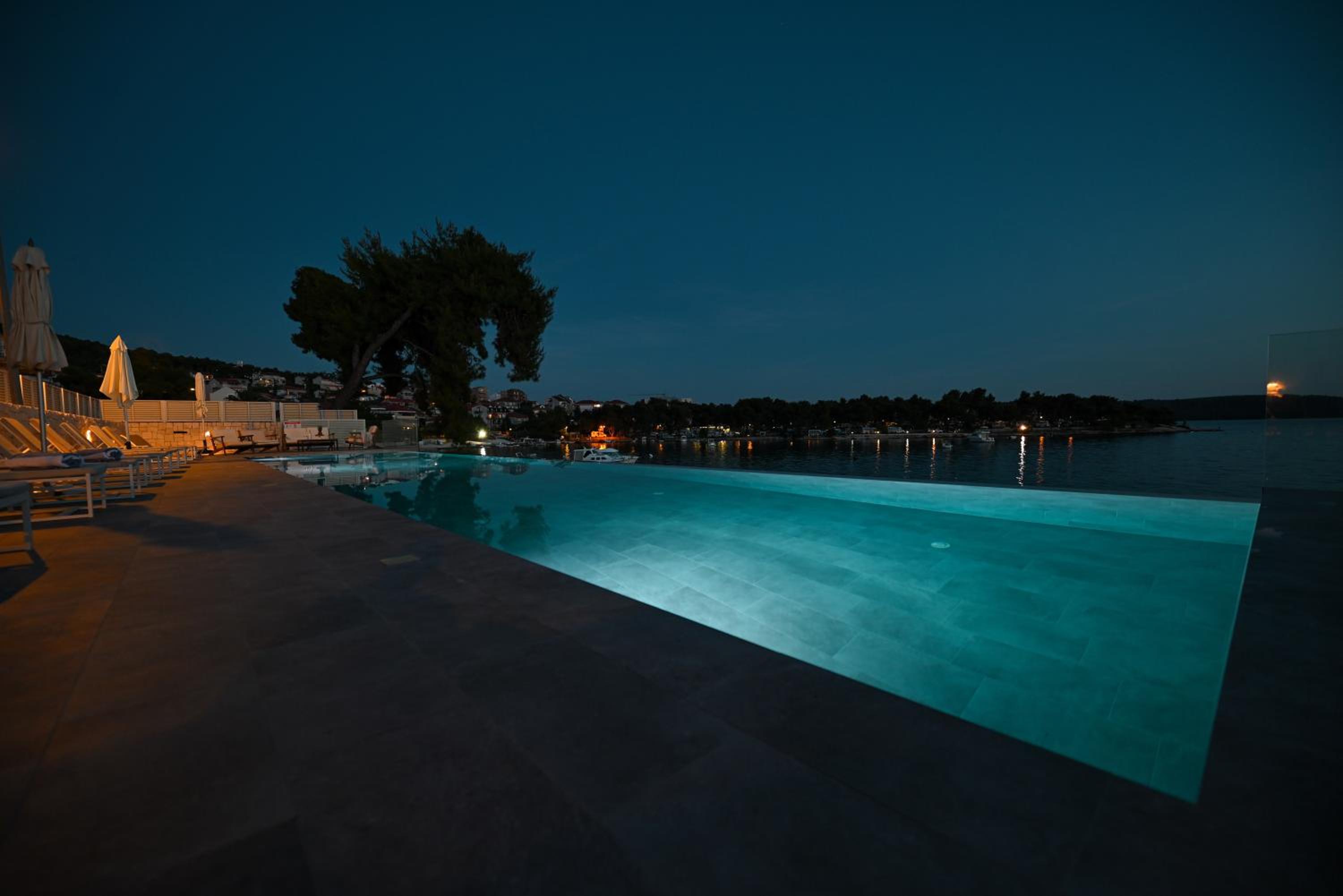 Livingstone Beach House view 4
