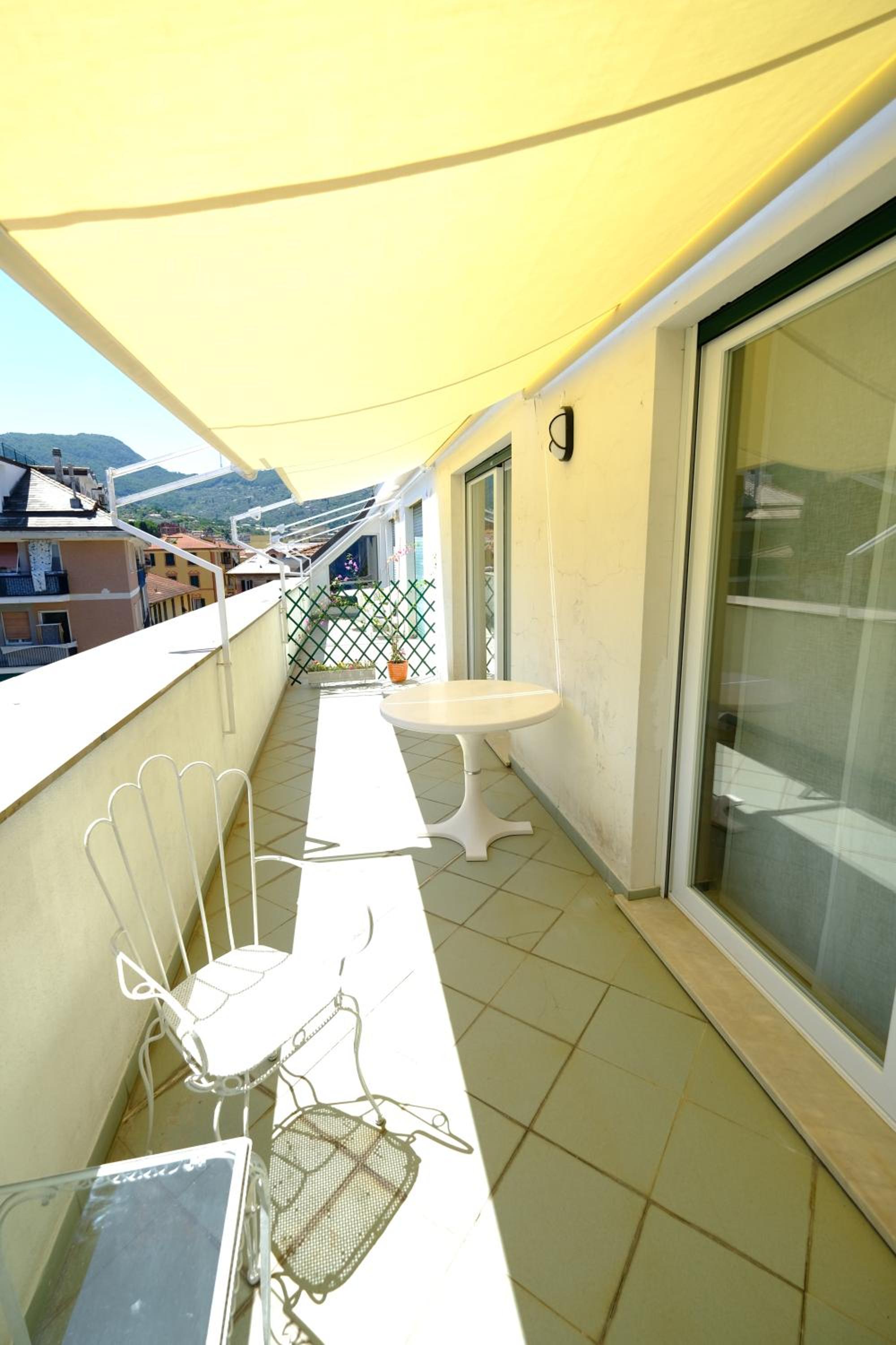 Seaview Attic with Terrace by PortofinoVacanze view 5